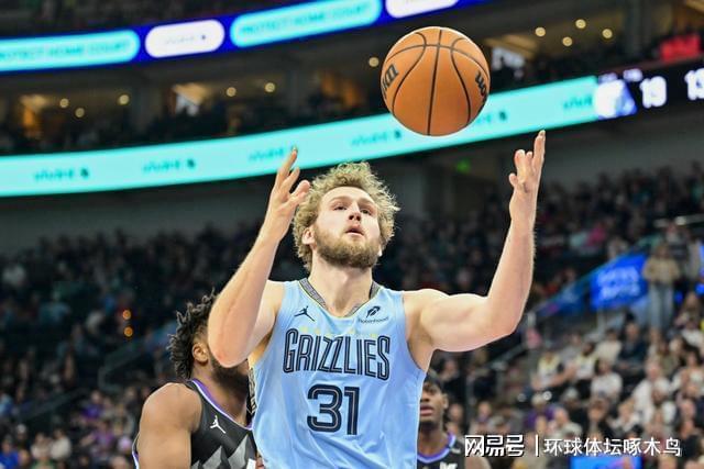 趣体育网页版-离谱！多特蒙德今晨主帅复盘关键时刻孟菲斯灰熊调整名单以备德甲，今晚山东泰山止住颓势——葡超节点到来 